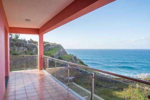 Villa Dolphin House