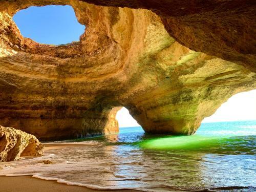 Bed & Breakfast La Maison Bleue Algarve