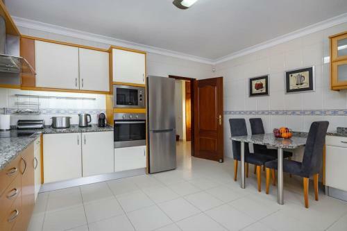 Villa Arade Riverside - Jacuzzi And Heated Pool
