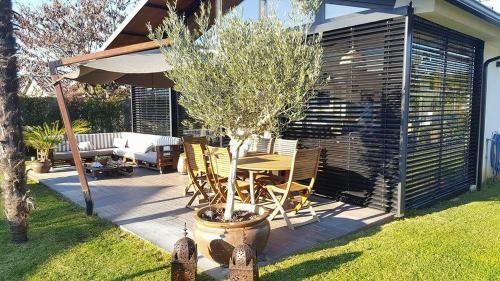 Casa Dos Amigos - A Luxury Home In The Nature