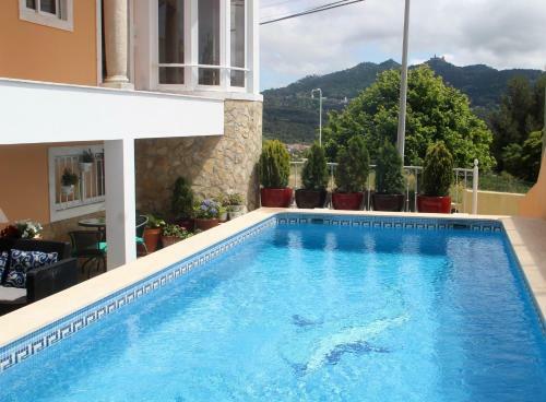 Castelinho Carrascal Sintra Apt & Heated Pool