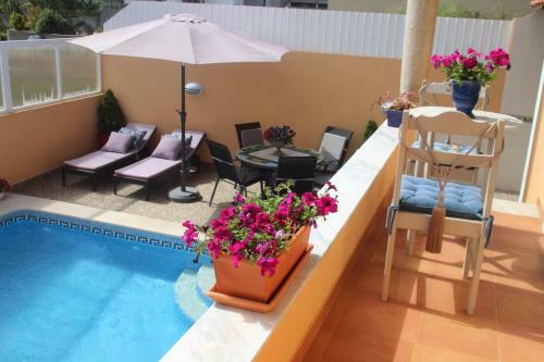 Castelinho Carrascal Sintra Apt & Heated Pool