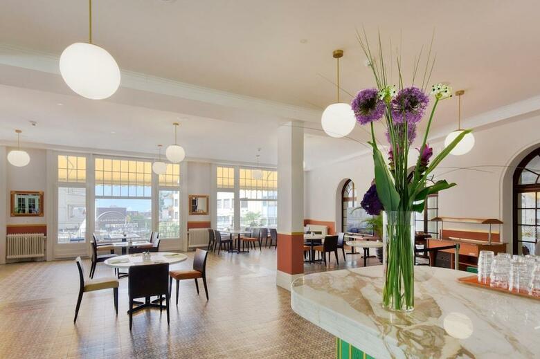 Hotel Helvetie