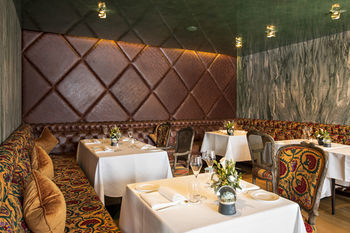 Hotel Carlton