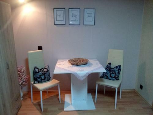Apartamento Ferienwohnung Monika Sta�furt Ot �llnitz