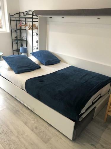 Du Cot� De Chez Sand