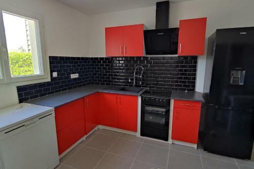 Nice New House With Terrace And Garden