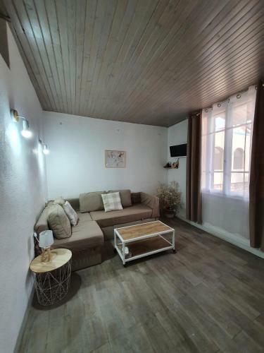 Apartamento Pont Du Gard,appartement � Castillon Du Gard