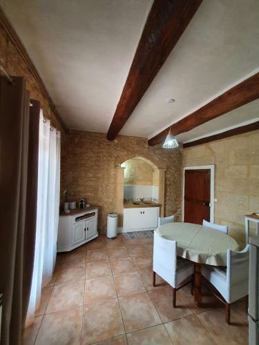 Apartamento Pont Du Gard,appartement � Castillon Du Gard