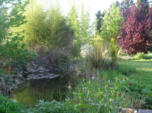 Bed & Breakfast Le Mas de La Cigale Bleue, Caumont Sur Durance