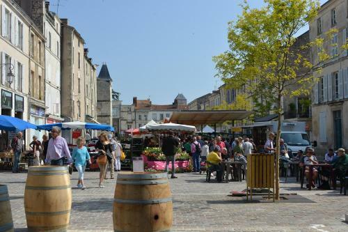 Cot� Marais - Gite Familial