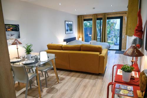 Hostal Le Jardin De S�verine