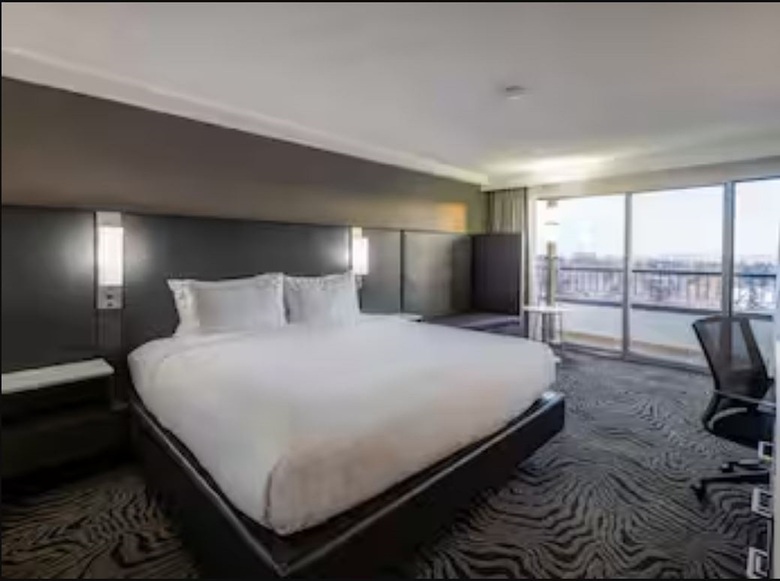 Clarion Hotel & Conference Centre