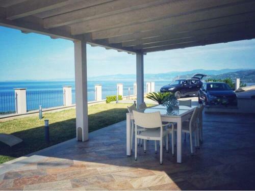 Villa 1,5km From The Sea Whit A Fantastic View