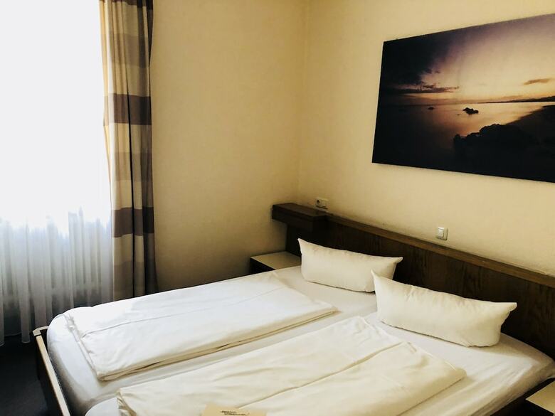 Hotel Sandstern