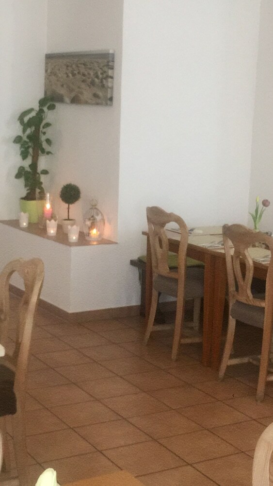 Hotel Sandstern