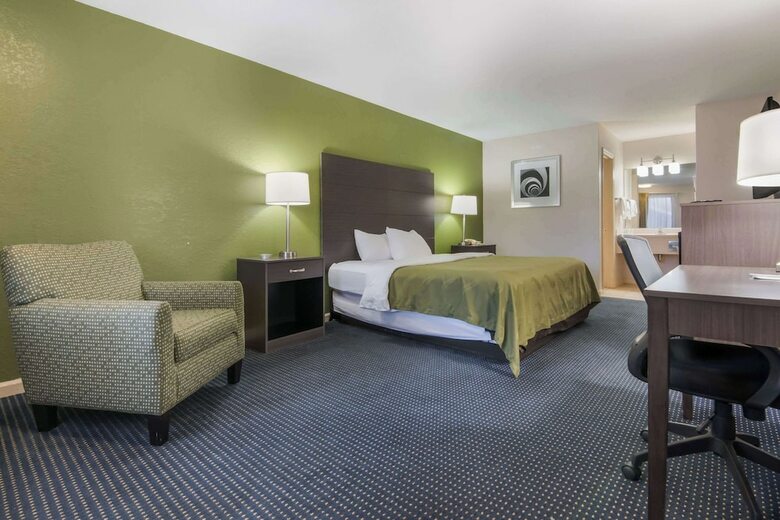 Hotel Quality Inn Little Creek