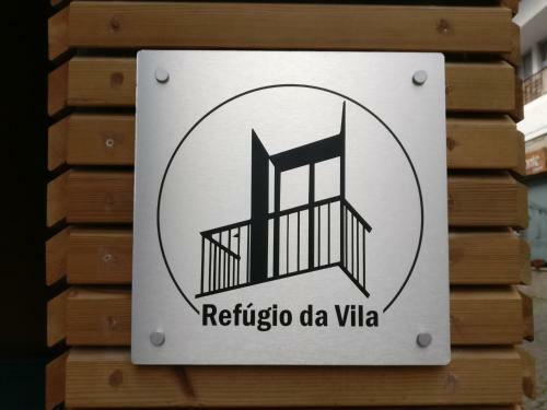 Ref�gio Da Vila - Refuge Of The Village