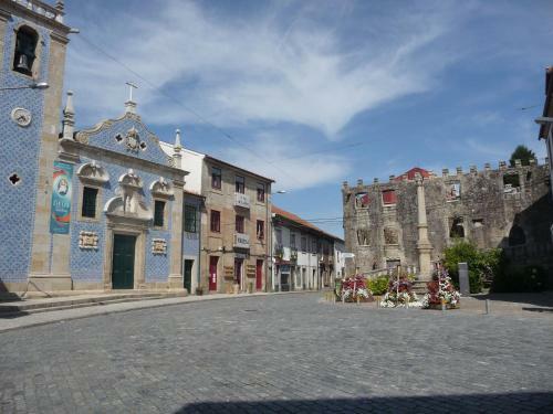 Ref�gio Da Vila - Refuge Of The Village