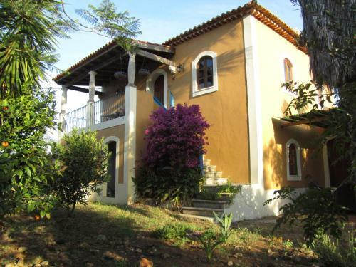 Apartamento Casa Amarela