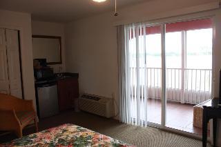 Hotel Lake Roy Beach Inn