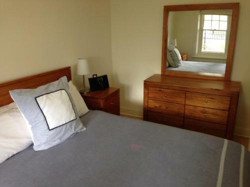Bed & Breakfast Macdonnell House Naracoorte
