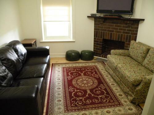 Bed & Breakfast Macdonnell House Naracoorte