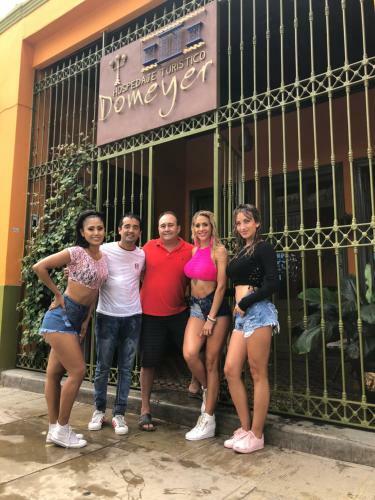 Hotel Domeyer Hostel