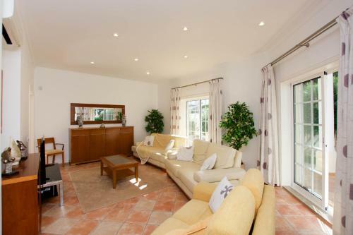 Vista Villa Joia