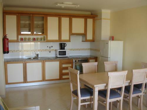 Apartamento Vila Marachique 304 2 Bedroom