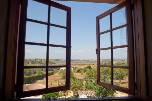 Villa O Monte: Charming Family Villa Near Alvor