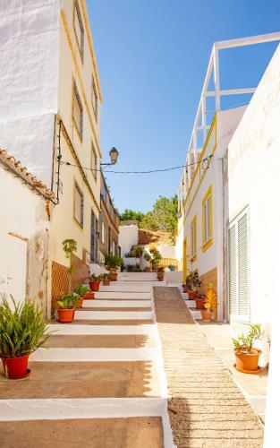 Modern & Cosy Alvor Townhouse - Casa Dos Irmaos