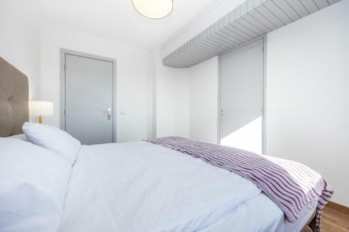 Cozy Ocean View Apartment