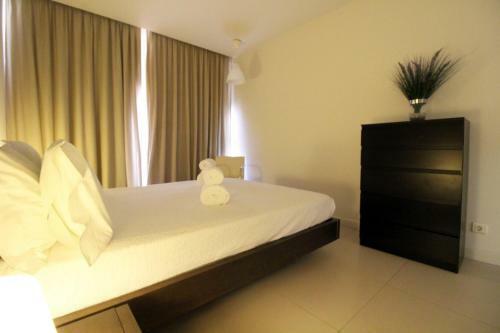Vilamoura Marina Apartment By Sapvillas