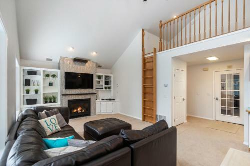 Slalom Run Mountain Home