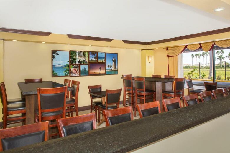 Hotel Days Inn By Wyndham Florida City