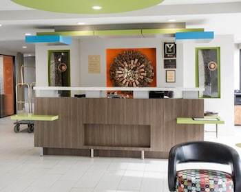 Hotel Surfside Oceanfront Inn & Suites