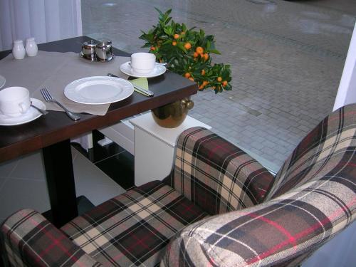 Hotel & Caf� Kleinergr�nauer