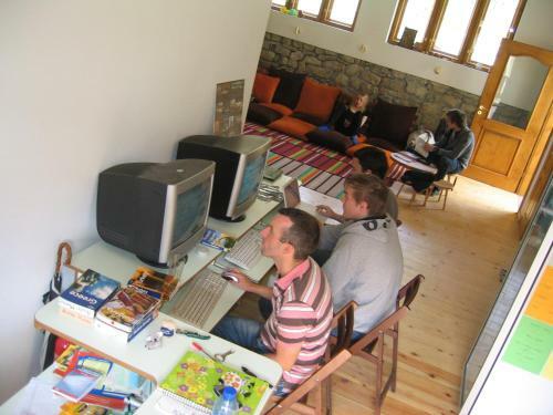 Hostel Mostel