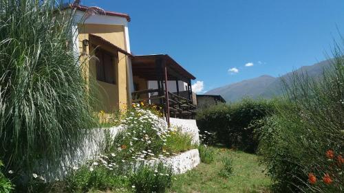 Lodge Caba�as Balcones De Tafi