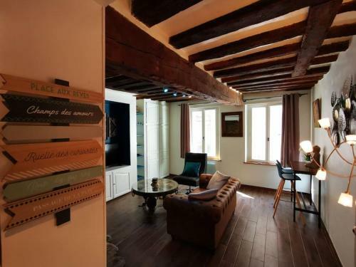 Apartamento Appartement Et Jacuzzi Privatif C?ur de Chartres