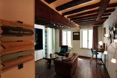 Apartamento Appartement Et Jacuzzi Privatif C?ur de Chartres
