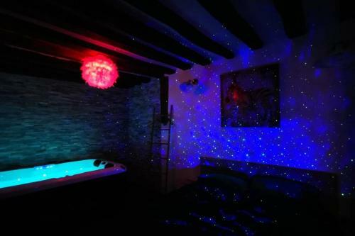 Apartamento Appartement Et Jacuzzi Privatif C?ur de Chartres
