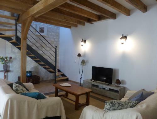 La Maison De Jo�lle