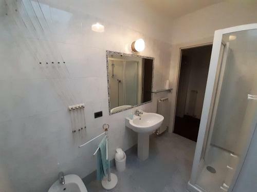 Apartamento Gru Home Cozy Home Very Central,refined,5 Beds,box
