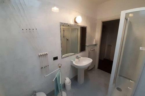 Apartamento Gru Home Cozy Home Very Central,refined,5 Beds,box