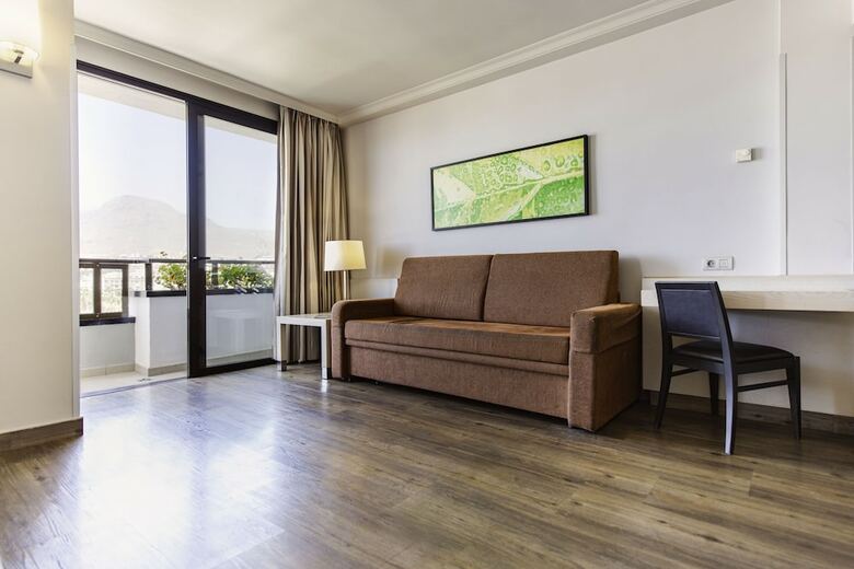Hotel Spring Bitacora
