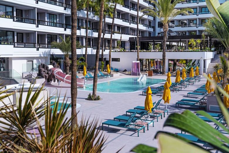 Hotel Spring Bitacora