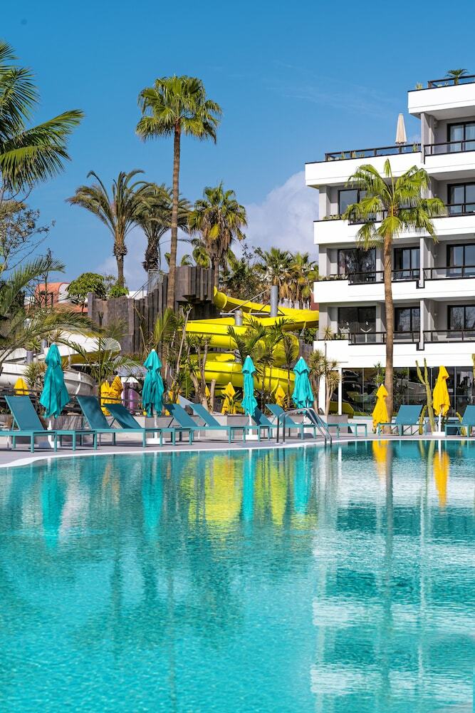 Hotel Spring Bitacora
