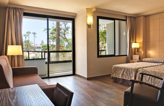 Hotel Spring Bitacora